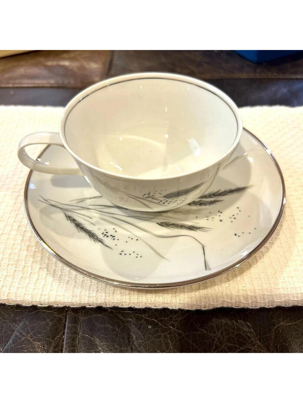 ROSENTHAL Selb-Plossberg Pattern 3182 "PLATINUM rWHEAT"